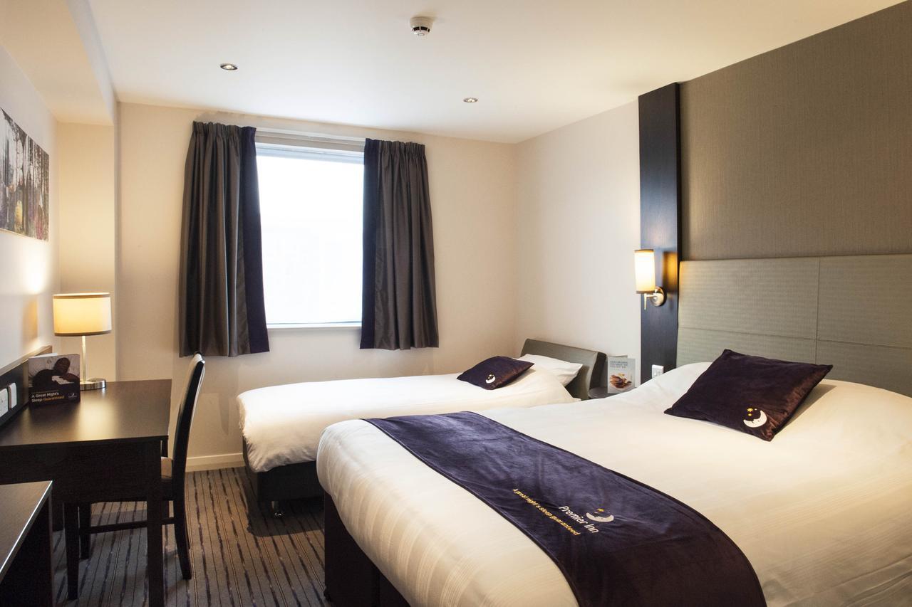 Premier Inn London Holborn Pokoj fotografie